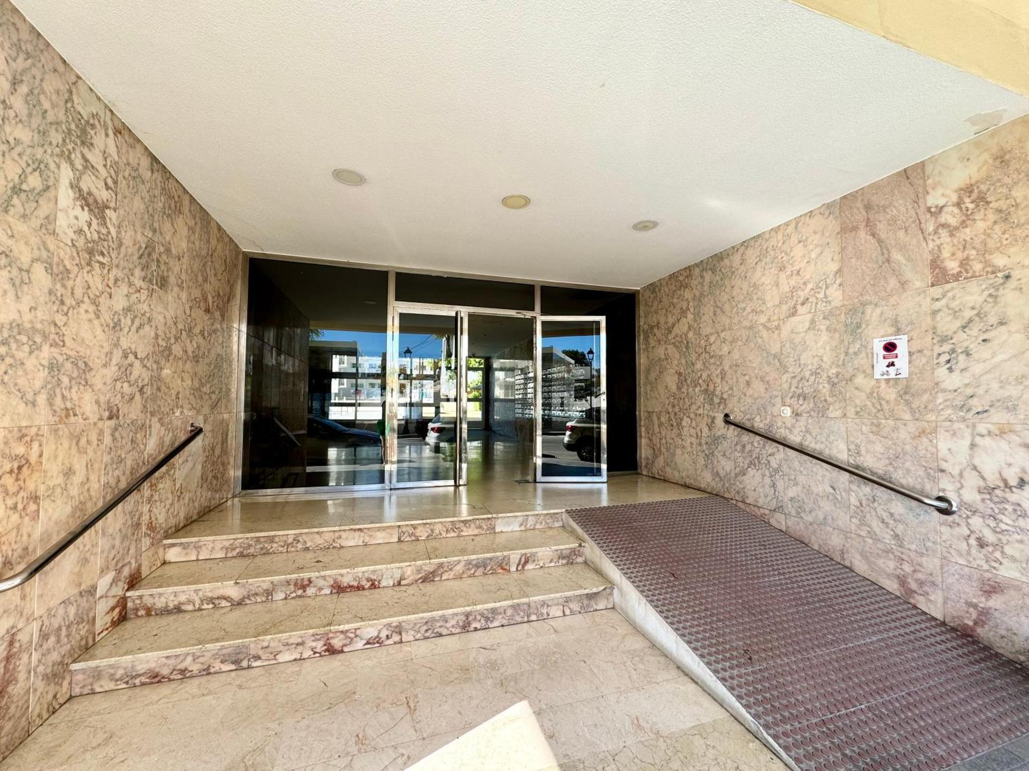 Apartament En Carihuela Con Vistas Y Plaza De Garaje, Nucleo Cristal Torremolinos Pokój zdjęcie